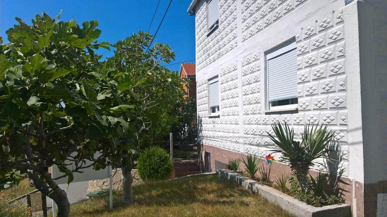 Apartman Pave & Ilija Jr Lopar Exterior photo
