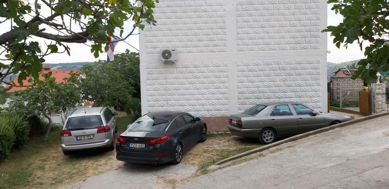 Apartman Pave & Ilija Jr Lopar Exterior photo